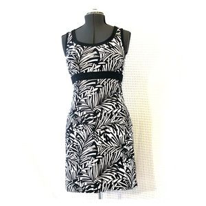 Chaps sleeveless summer dress Black/white Size 8